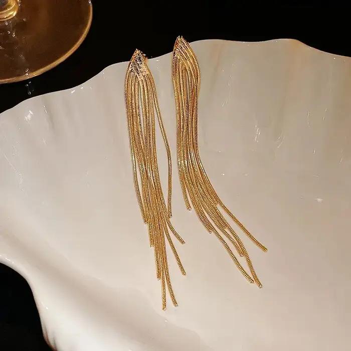 Boucles d'oreilles pendantes en forme de V couleur or