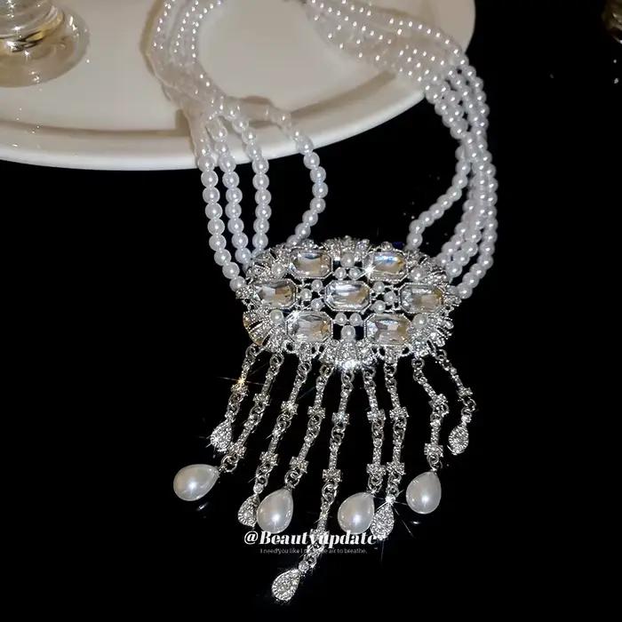 Collier multi-rangs de perles et de diamants, motif goutte d'eau carrée, à franges, chaîne de clavicule élégante et haut de gamme, style mode de niche