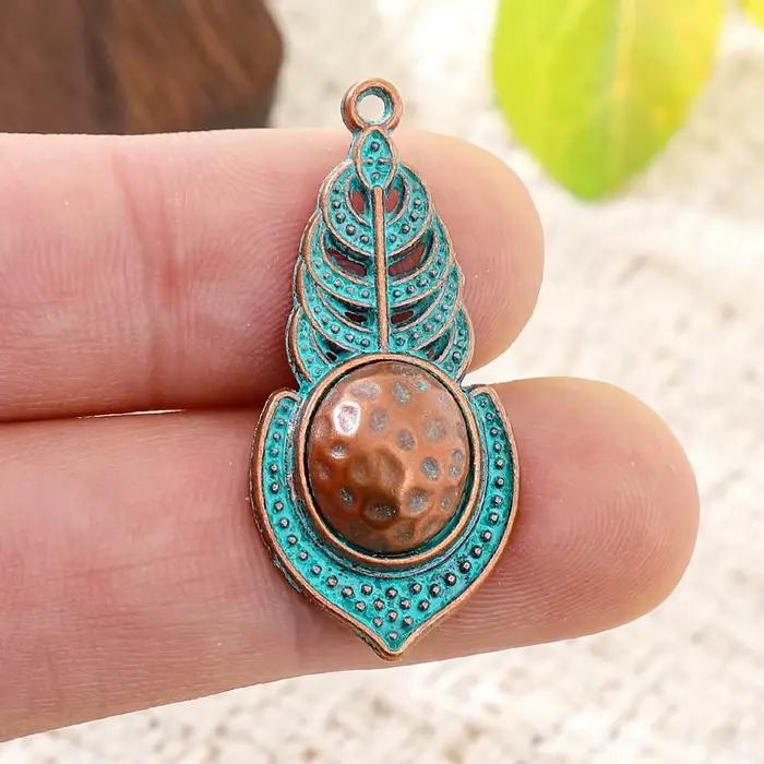 Pendentifs ethniques bohèmes vendange vintage DIY pour femmes occasions spéciales charms alliage de zinc