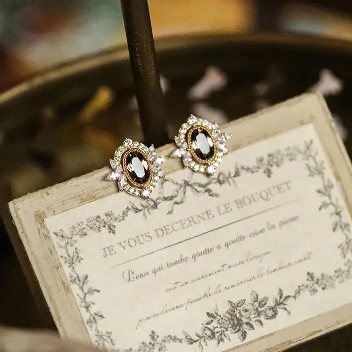 Boucles d'oreilles vintage élégantes en argent sterling 925 serties de zirconium blanc pour femmes, occasions spéciales, cadeaux romantiques
