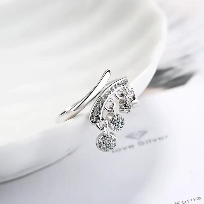 Bague en argent 925 avec pompon en zircone cubique pour femme