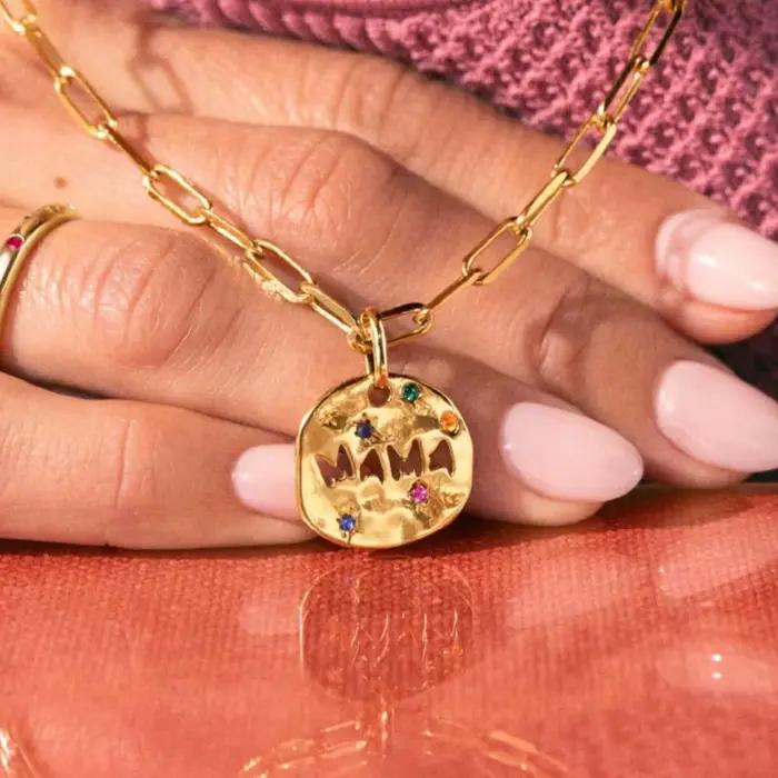 Collier MAMA Fête des Mères Pendentif Gardien Circulaire Irrégulier Nouvelle Mode en Acier Inoxydable Accessoire Cadeau Occasions Spéciales