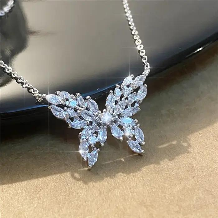 Ins-Collier de Luxe en Forme de Papillon pour Femme