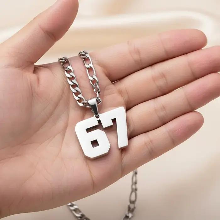 67 Collier Six Seven Meme Pendentif Nouveauté Numéro Bijoux Cadeau pour Femmes et Hommes