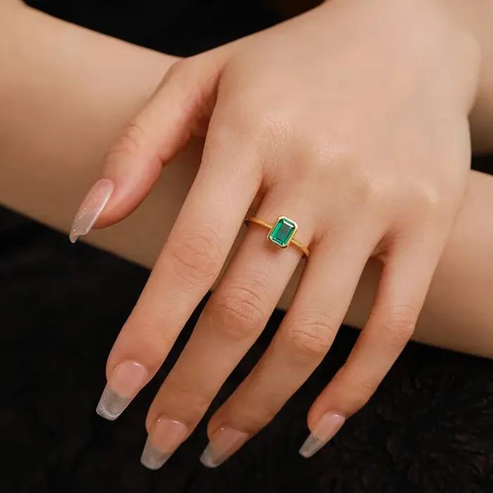 Charmant Original nouveaux anneaux émeraude 100% 925 en argent Sterling pour unisexe mariage fiançailles marque bague bijoux fins en gros