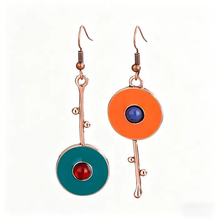 Boucles d'oreilles rondes géométriques asymétriques en émail coloré pour femmes (disponibles en deux tailles) style