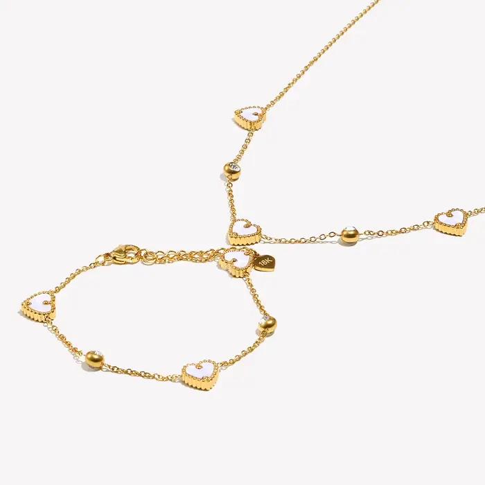 E.B.belle – Bracelet rond en forme de cœur à trois coquillages, collier en acier inoxydable pour femmes, bijoux plaqués or 18 carats