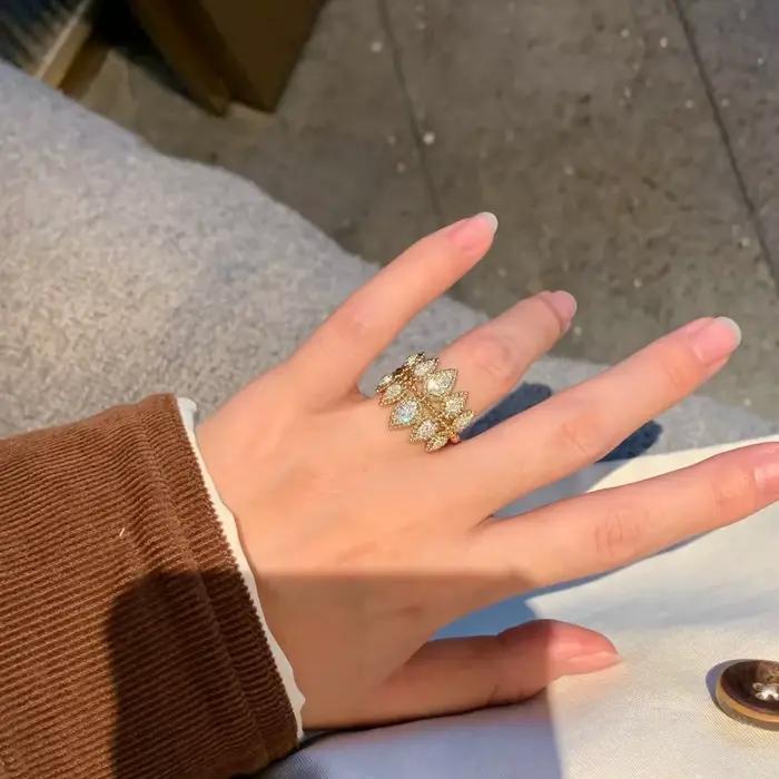 Bague en dentelle texturée et sculptée pour femmes