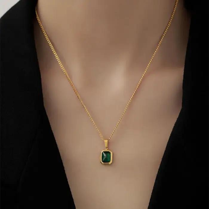 Collier en diamant pendentif femmes Vintage vert émeraude pierres précieuses