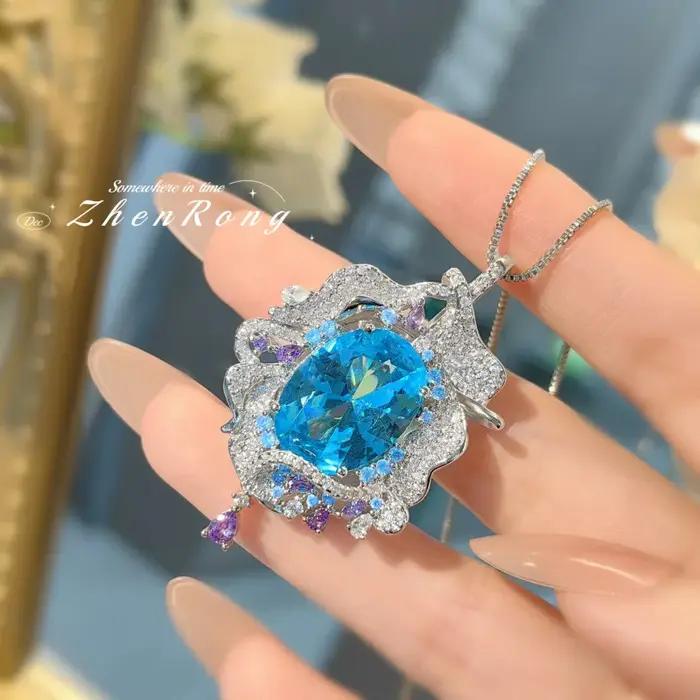 Pendentif Diamant Bleu Marine Exquis - Serti de Diamants à Gros Carats - Collier Tupa