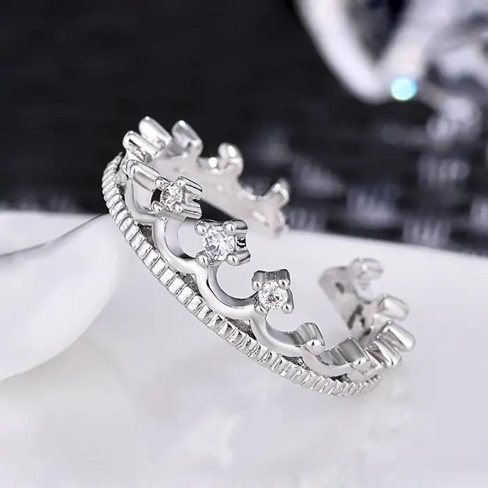 Bague couronne en argent 925 sertie de zirconium pour femmes et filles, ajustable, idéale pour les soirées de gala et les occasions spéciales