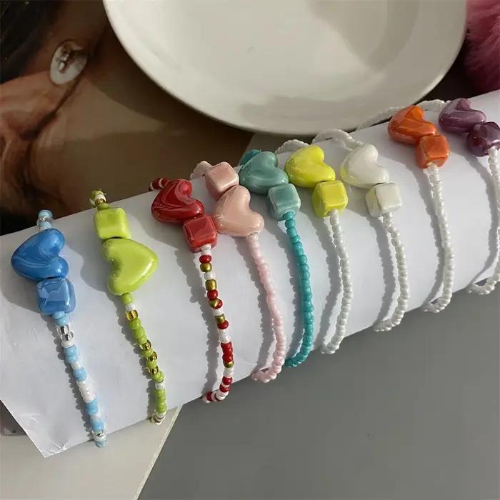Bracelet fait à la main en forme de cœur d'amour