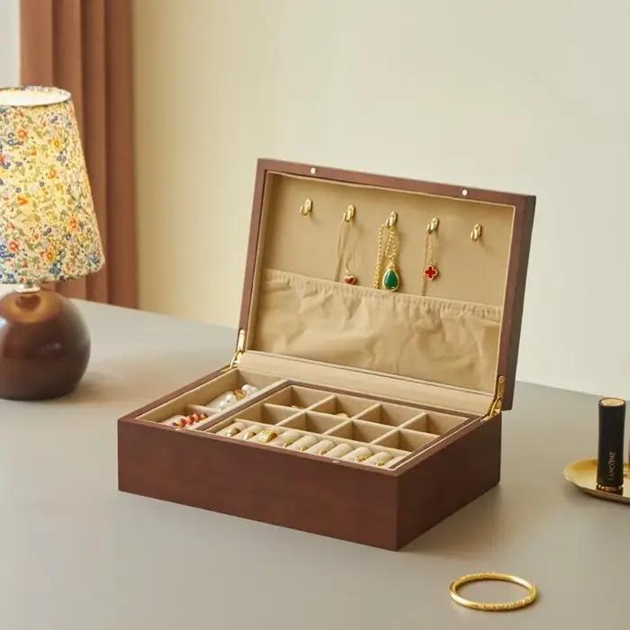 Boîte à bijoux en bois et verre de luxe pour rangement et exposition de colliers bracelets boucles doreilles pour femmes occasions spéciales