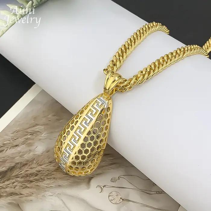 Ensemble de bijoux plaqués or