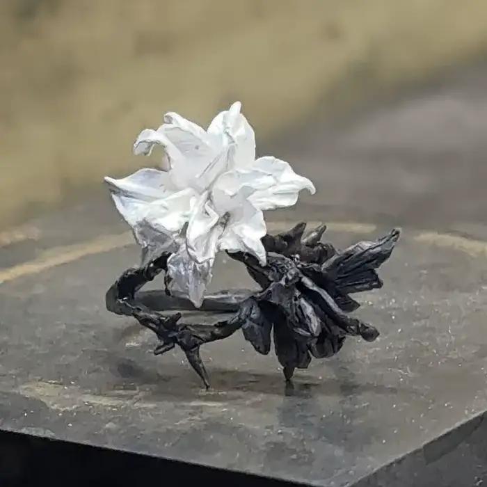 YIZIZAI-Bague fleur de mandala noire et blanche pour femme, métal de personnalité, bague de fête pun