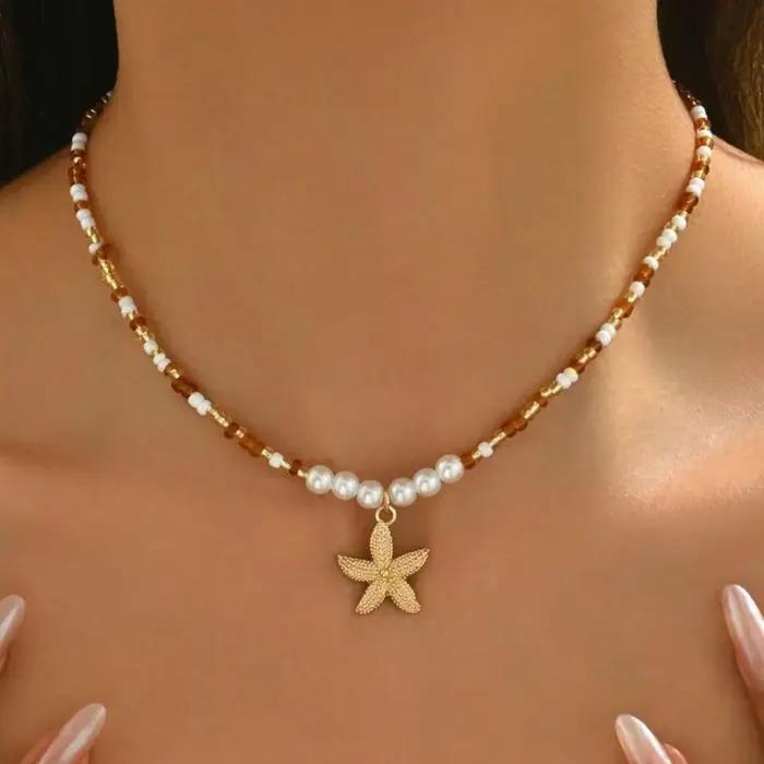 Collier bohème avec pendentif étoile de mer pour femmes