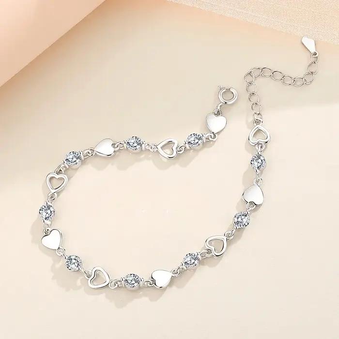 Bracelet en forme de cœur en argent regardé 925 pour femme