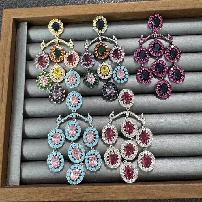 Nouvelles boucles d'oreilles à fleurs colorées serties de diamants, tendance