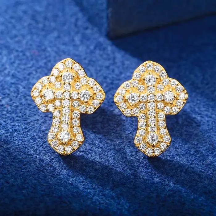 Boucles d'oreilles en argent sterling 925 sertie de Moissonite croix élégantes et unisexes pour femmes et hommes occasions spéciales mariage fêtes quotidiennes