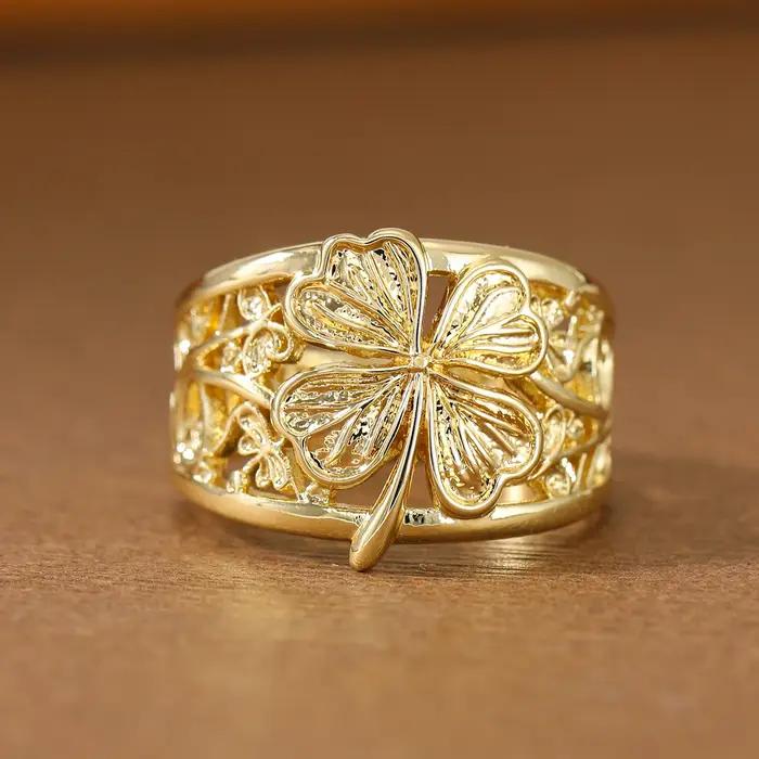 Bague élégante en forme de trèfle à quatre feuilles, en cuivre, pour femme, idéale pour le quotidien