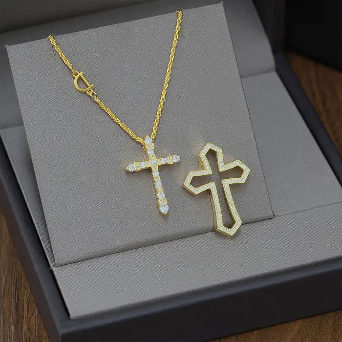 Collier pendentif croix épaisse avec croix entièrement sertie de zircons, style gothique, plaqué or de qualité, bijoux de luxe unisexe, colliers ras du cou délicats