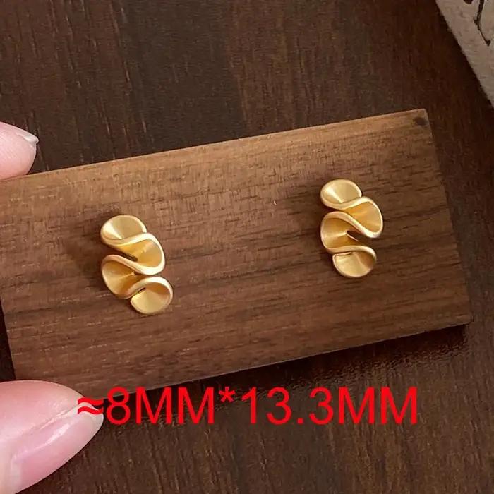 Boucles d'oreilles clous torsadées couleur argent pour femme