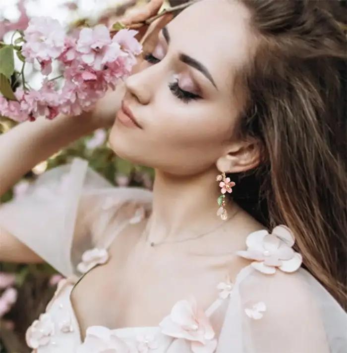 Boucles d'oreilles pendantes en forme de fleur rose pour femmes