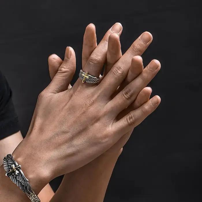 Bague Graffiti rétro en plumes croisées pour homme punk gothique rock hip hop unisexe bijou occasion festive concert