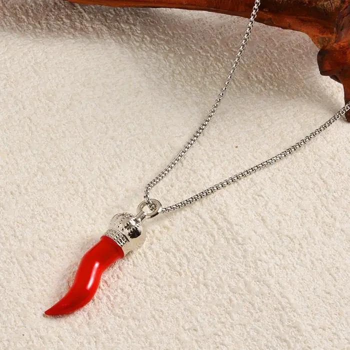 Pendentif en forme de poivron rouge pour hommes style hip-hop rock occasion mariage bijou audacieux et protecteur