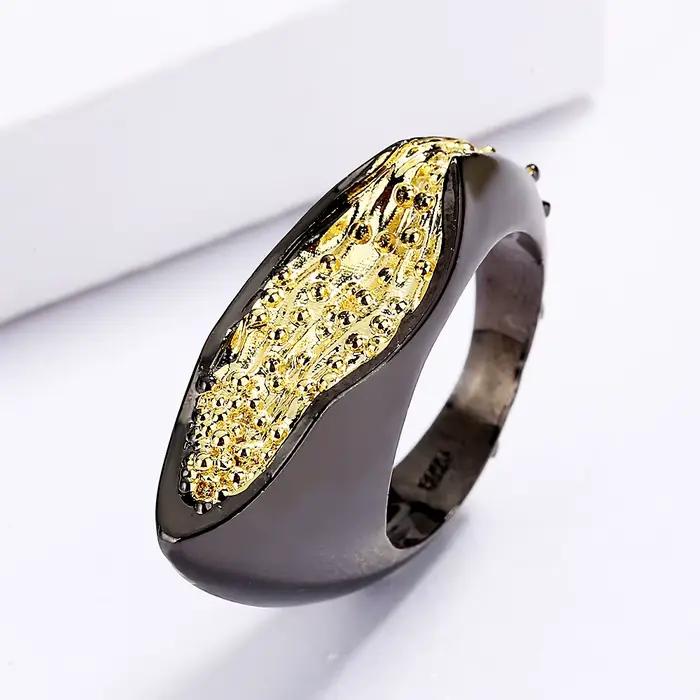 Bague rétro géométrique en or noir pour femmes, soirée chic, style classique, bijou certifié, zirconium, ajustement facile, cadeau spécial