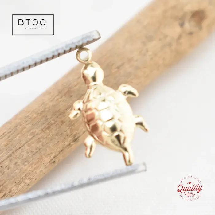 Pendentif tortue rempli d'or 14 carats