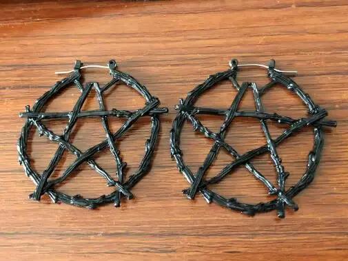 Boucle d'oreille en forme de pentagramme gothique, Wicca, épines noires, branche, amulette de sorcel