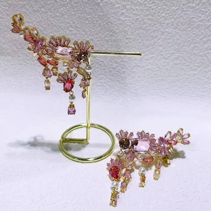 Collier à fleurs à breloques Original pour femmes, ensemble de bijoux fins tendance, boucles d'oreilles bonbons en cristal, Bracelet, accessoires de fête, 2025