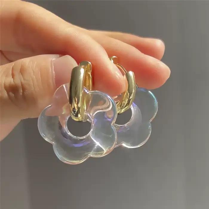 Boucles d'oreilles en résine de fleur acrylique rose, bijoux simples ronds creux en cuivre pour filles, cadeaux de personnalité de fête mignons, 2022