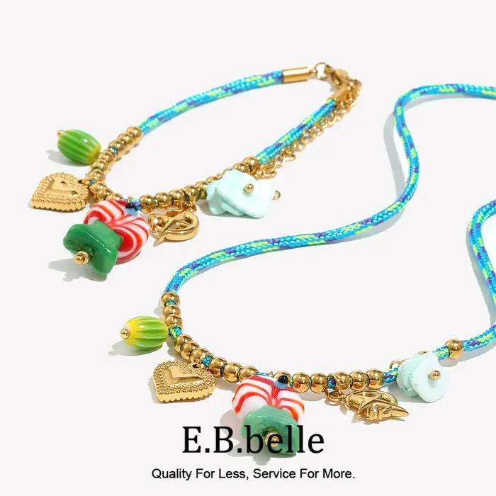 Ensemble de bijoux E.B.belle en acier inoxydable plaqué or avec corde tissée bleu vif et pendentif sucette colorée pour femmes occasions spéciales
