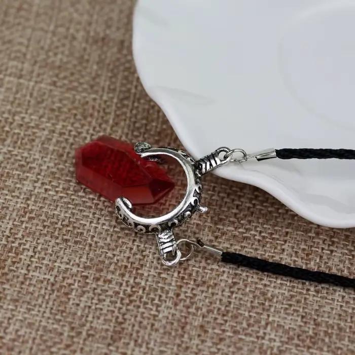 Collier pendentif en cristal rouge pour hommes et femmes
