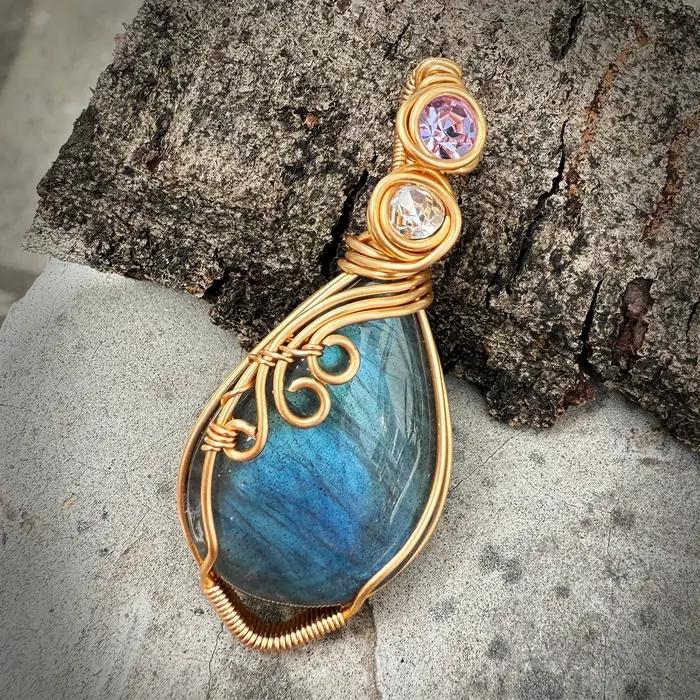 Labradorite pierre précieuse naturelle cristal pendentif