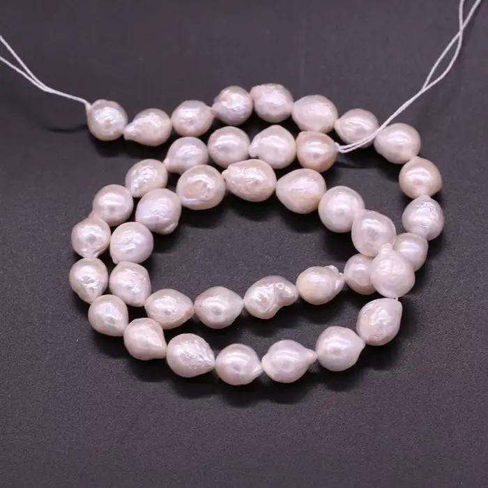 Perles de perles nucléées d'eau douce naturelles pour la fabrication de bijoux de bracelets de collier à faire soi-même perles de culture Keshi de 9 à 10mm en gros