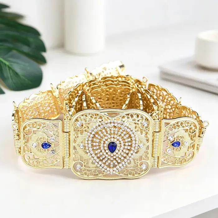 Chaîne de taille dorée pour femme