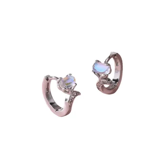 Boucle d'oreille en argent sterling 925, motif renard, petite taille, tendance, nouveau style 2026, élégante, raffinée, sophistiquée, accessoire d'oreille pour femmes