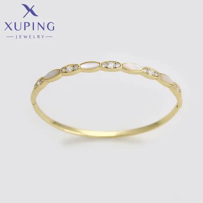Bracelet en or clair pour femmes style classique occassions spéciales ajustement confortable