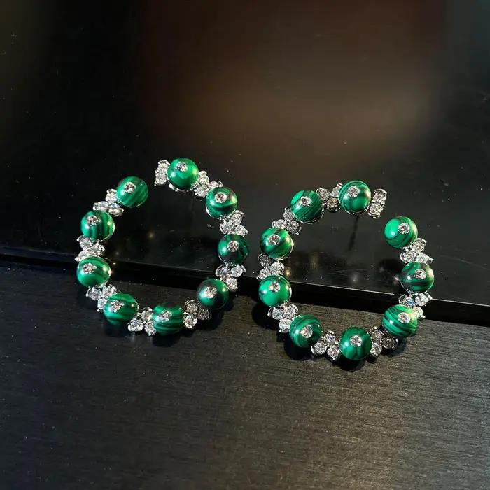 Nouveau modèle 2026 : Boucles d'oreilles élégantes pour femmes avec pierre précieuse ronde en agate
