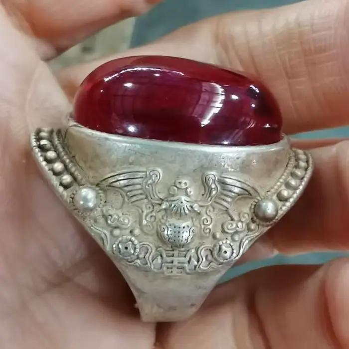 Bague ouverte vintage en argent incrustée de rubis