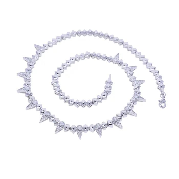 2025 nouveau Cool femmes bijoux couleur or Rock Punk CZ pavé Spike géométrique charme chaîne collier