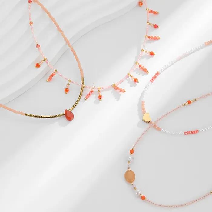 Collier de perles roses bohème avec pendentif en forme de cercle en acier inoxydable pour femmes et filles occasions spéciales
