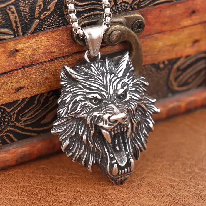 Collier loup Viking nordique à la mode pour hommes