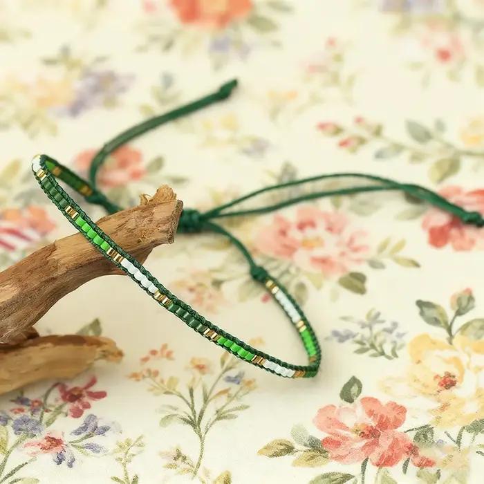 Bracelet bohémien en perles de rocaille pour femmes