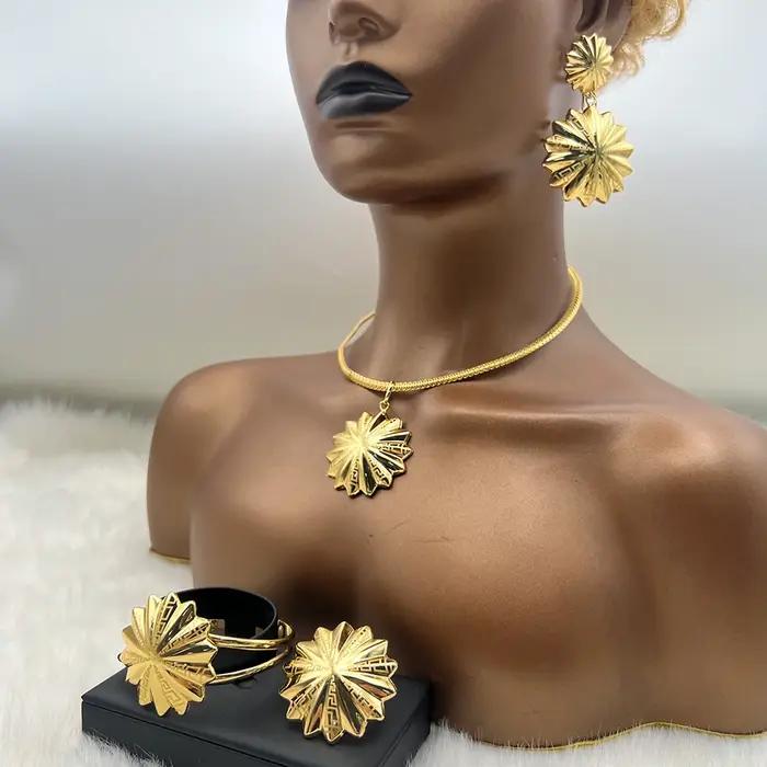Boucles d'oreilles de luxe pour femmes, ensemble de bijoux en forme de soleil, collier, bague, brace