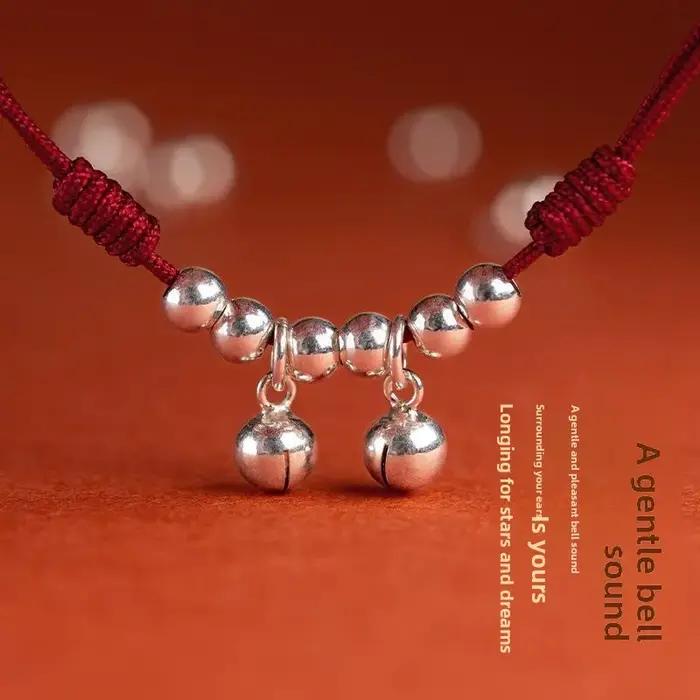 Bracelet de cheville en corde rouge tissée avec cloches et perles de chance bouddhistes pour femmes occasions spéciales cadeaux de couple amitié