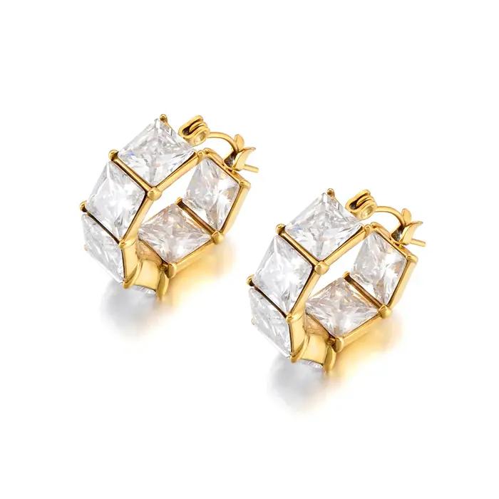 JeeMango – boucles d'oreilles carrées tendance en cristal et zircone pour femmes, en acier inoxydable, brillantes, bijoux d'anniversaire, cadeau E26066